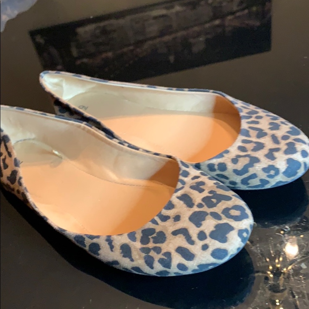 Leopard flats